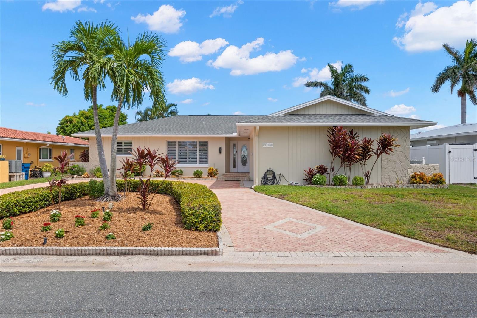 Photo of 12305 4TH STREET TREASURE ISLAND FL 33706