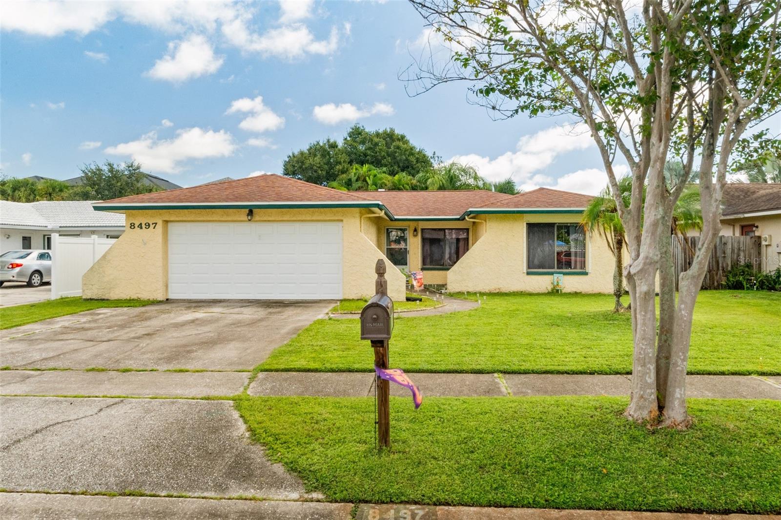 Photo of 8497 90TH STREET SEMINOLE FL 33777