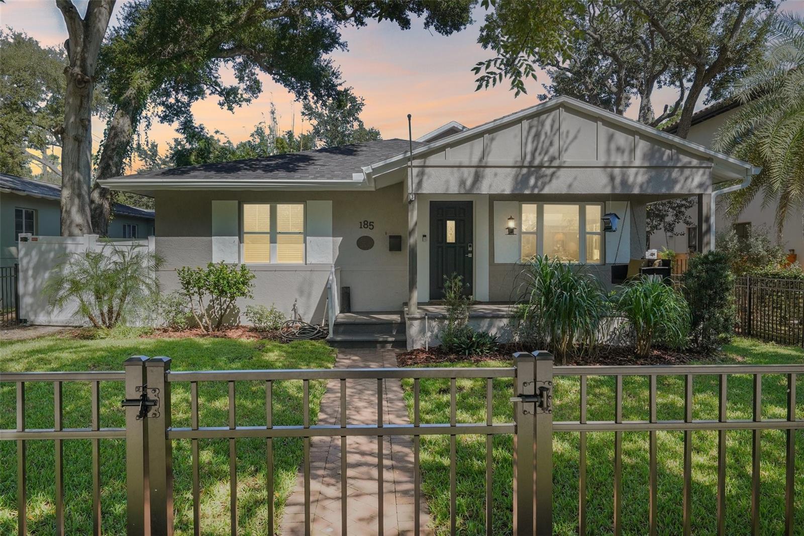 Photo of 185 24TH AVENUE ST PETERSBURG FL 33704