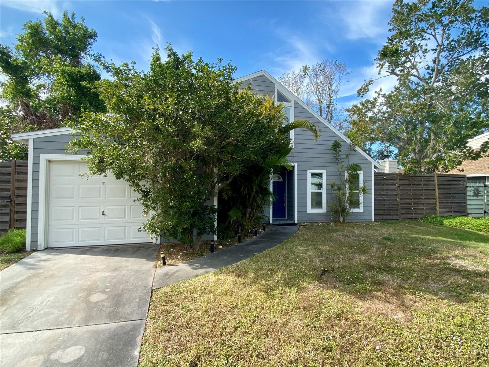 Photo of 4564 IOLA DRIVE SARASOTA FL 34231