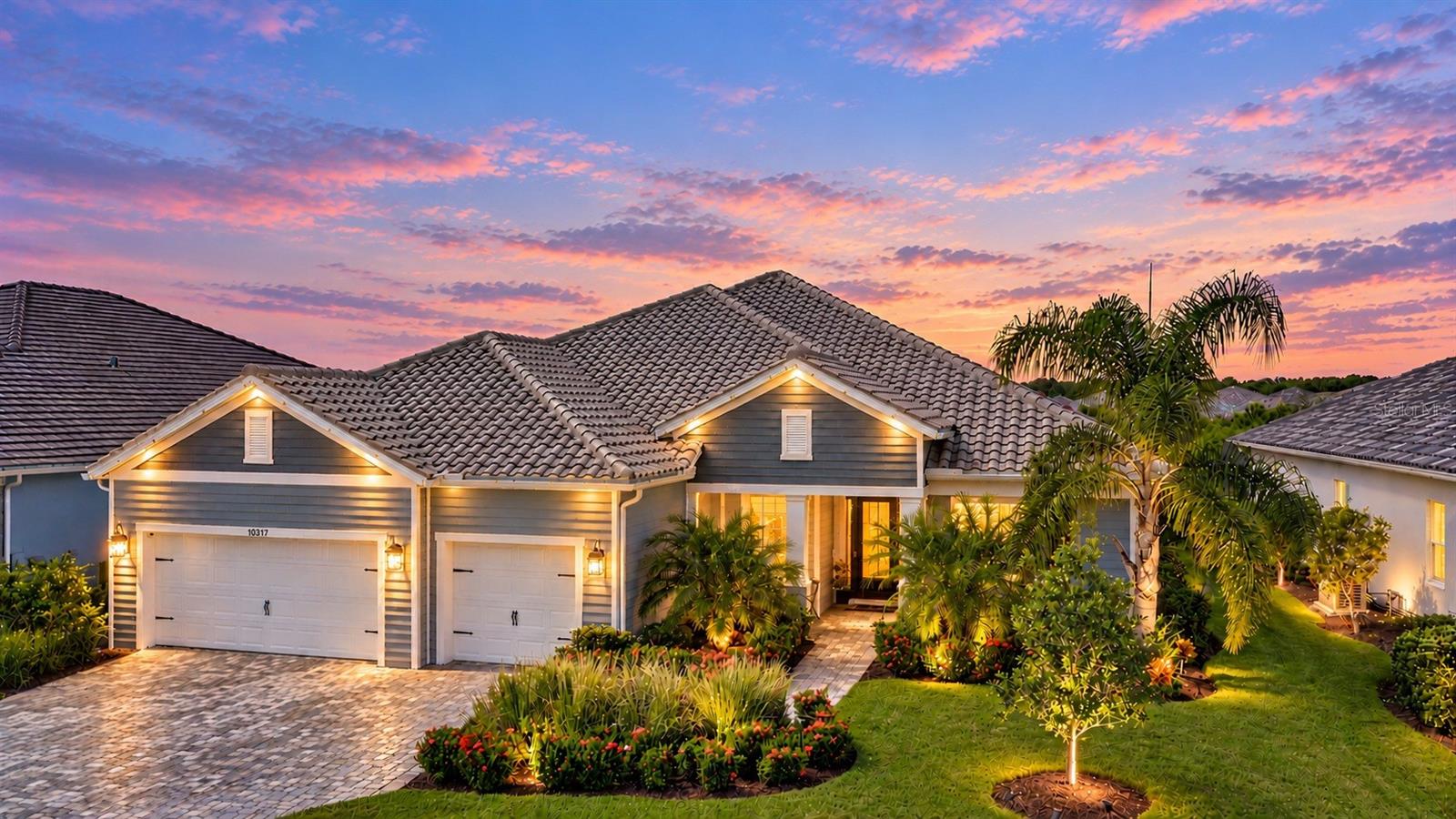 Photo of 10317 CANAVERAL CIRCLE SARASOTA FL 34241
