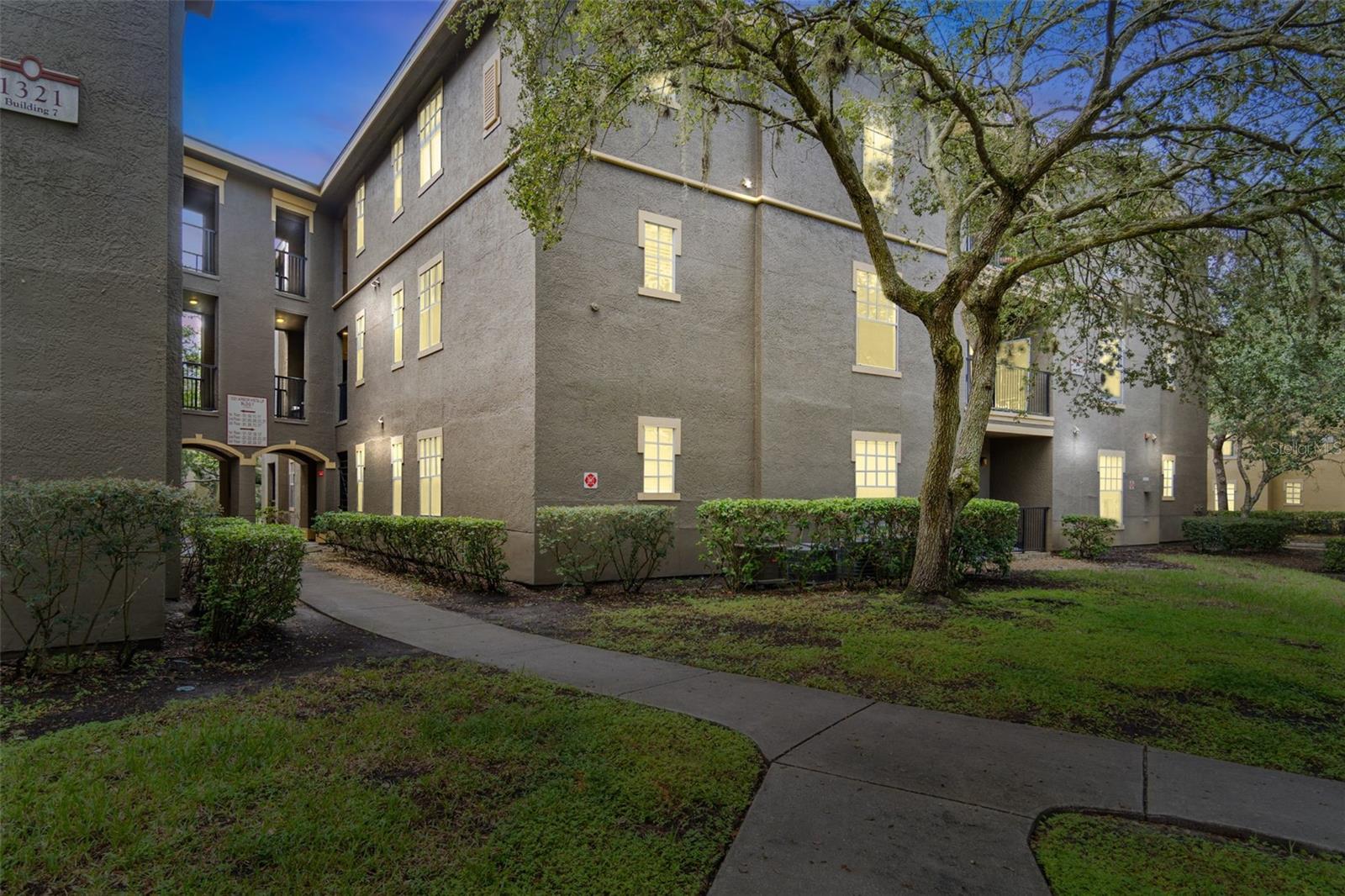 Photo of 1321 ARBOR VISTA LOOP #321 LAKE MARY FL 32746