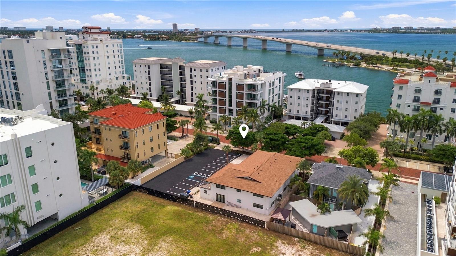 Photo of 171 GOLDEN GATE POINT SARASOTA FL 34236