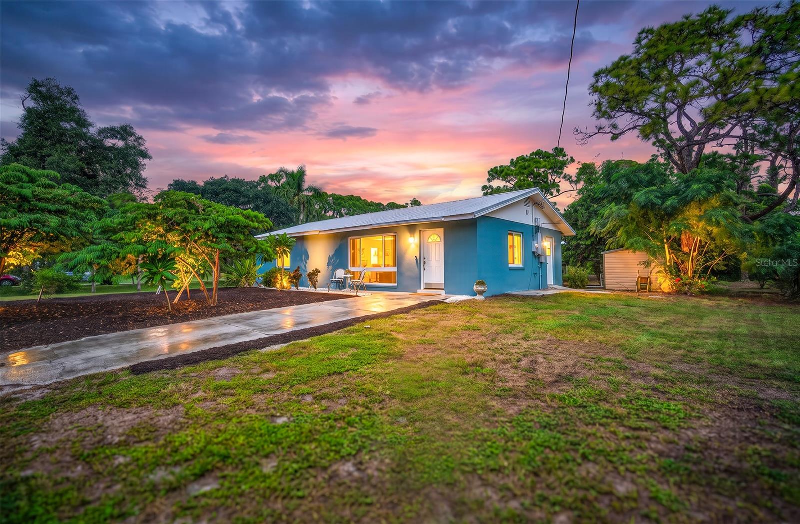 Photo of 1322 MANASOTA BEACH ROAD ENGLEWOOD FL 34223