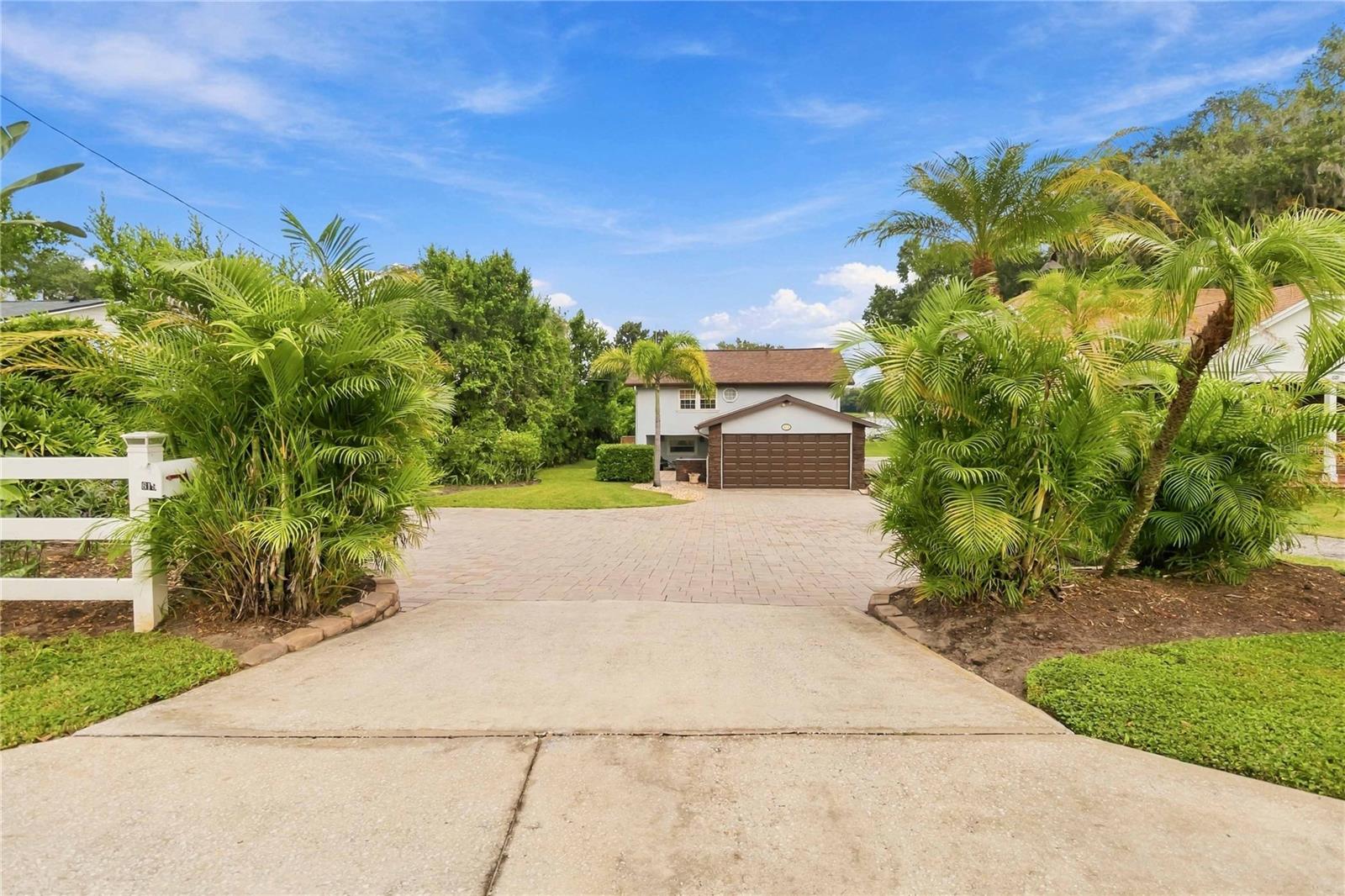 Photo of 619 GATLIN AVENUE ORLANDO FL 32806