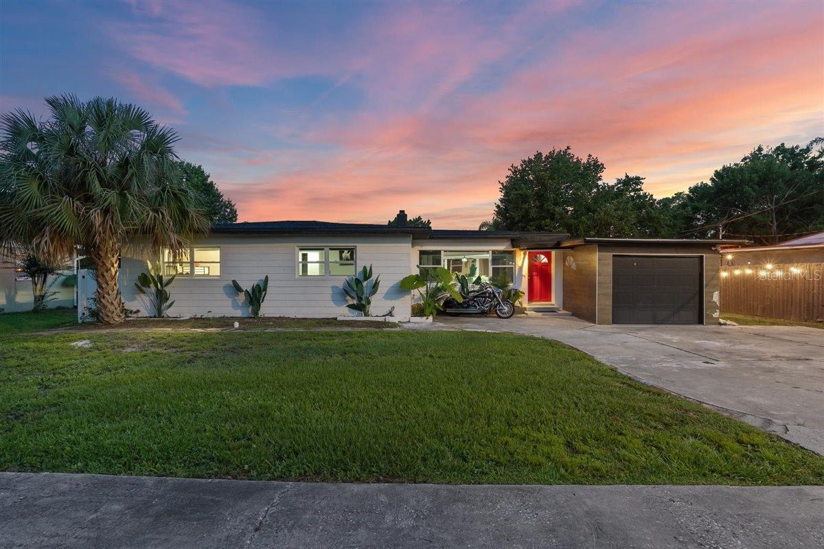 Photo of 8120 GONDOLA DRIVE ORLANDO FL 32809