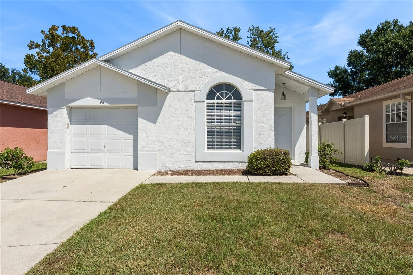 Photo of 196 BURNSED PLACE OVIEDO FL 32765