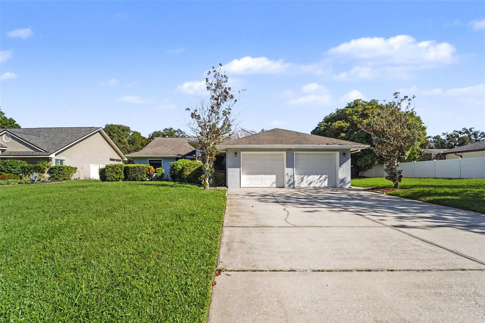 Photo of 8807 WELLESLY COURT ODESSA FL 33556