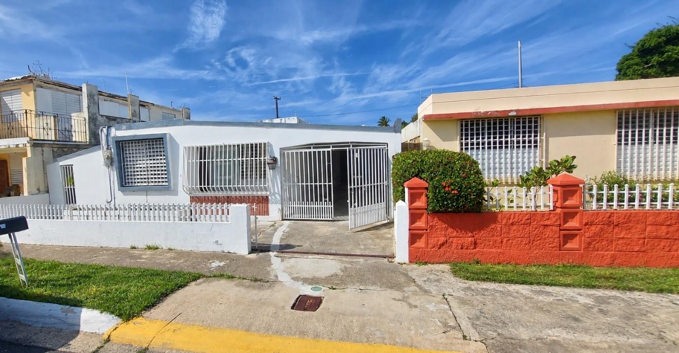 Photo of Calle Central URBANIZACIÓN BAHÍA CATANO PR 00962