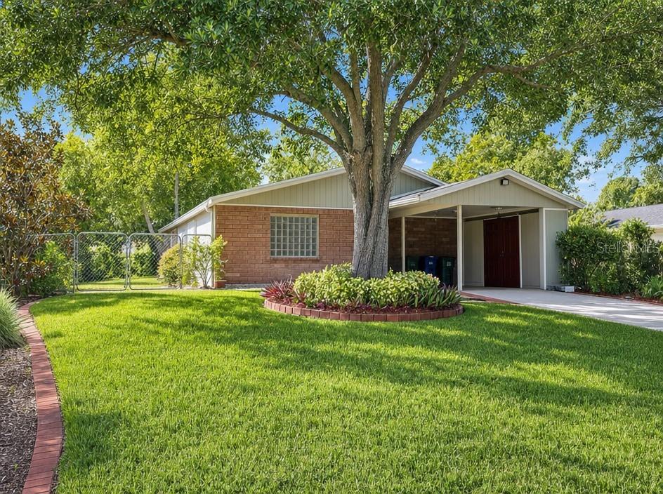 Photo of 2840 W SHELTON AVENUE TAMPA FL 33611