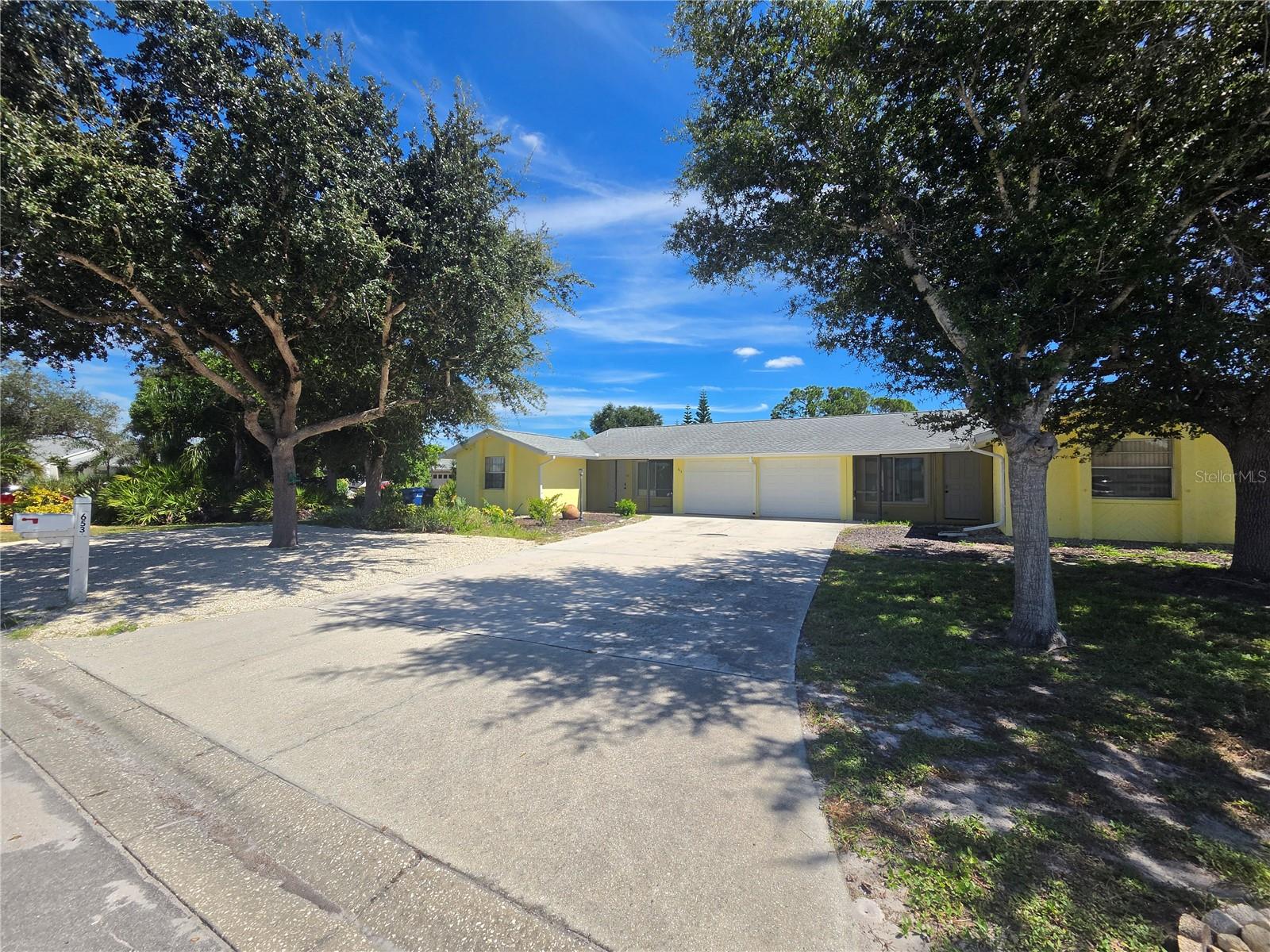 Photo of 653 HARVEY STREET ENGLEWOOD FL 34223