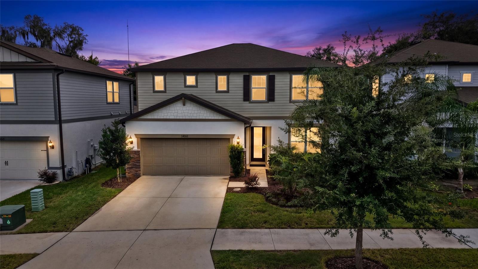 Photo of 14161 HAMMOCK CREST WAY RIVERVIEW FL 33569