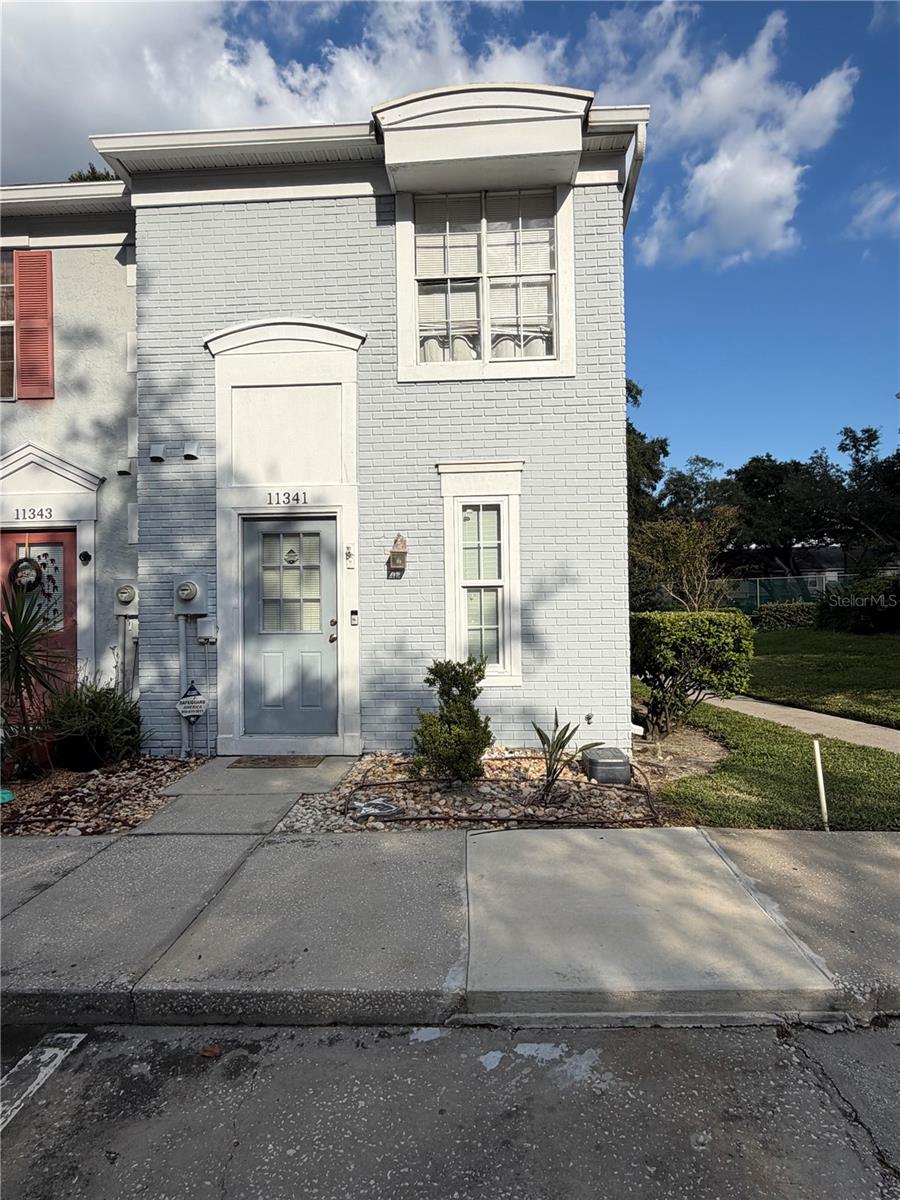 Photo of 11341 STRATTON PARK DRIVE #11341 TEMPLE TERRACE FL 33617