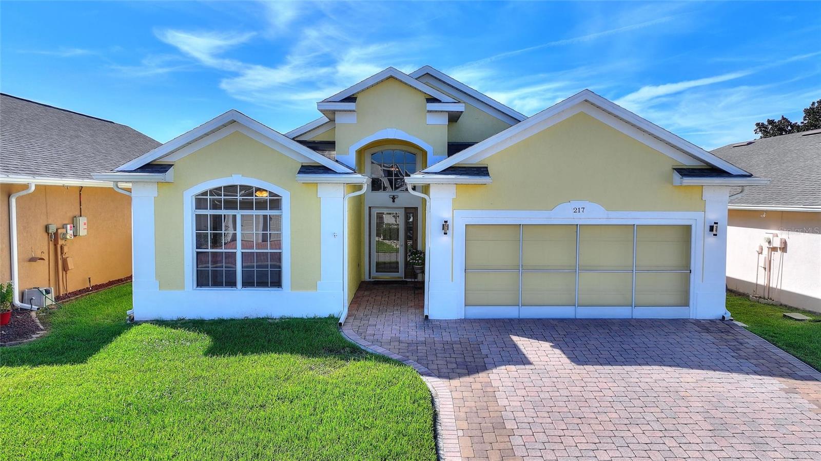 Photo of 217 FLEMING LN DAVENPORT FL 33837