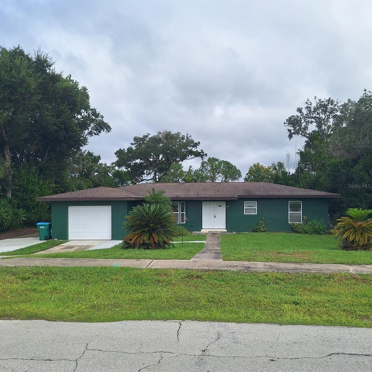 Photo of 1670 N PAGE DRIVE DELTONA FL 32725