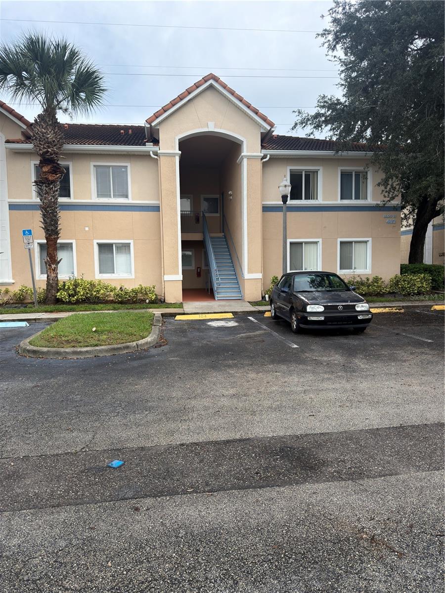 Photo of 483 LAS CORTES LANE #205 ORLANDO FL 32824