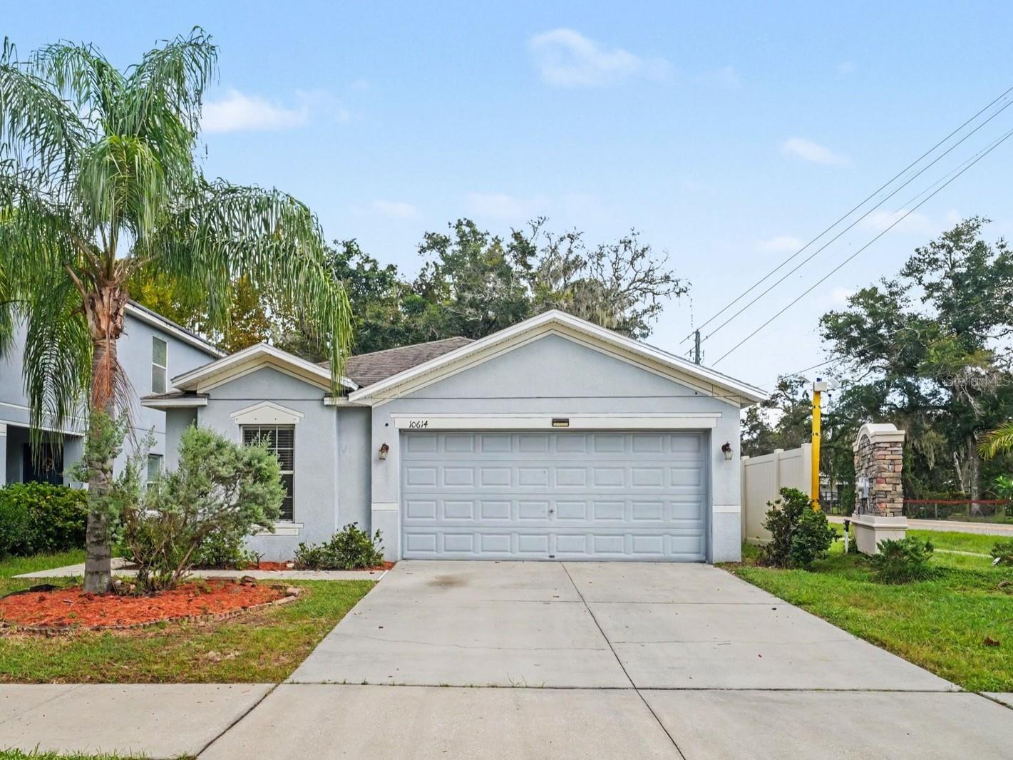 Photo of 10614 SUMMER AZURE DRIVE RIVERVIEW FL 33578