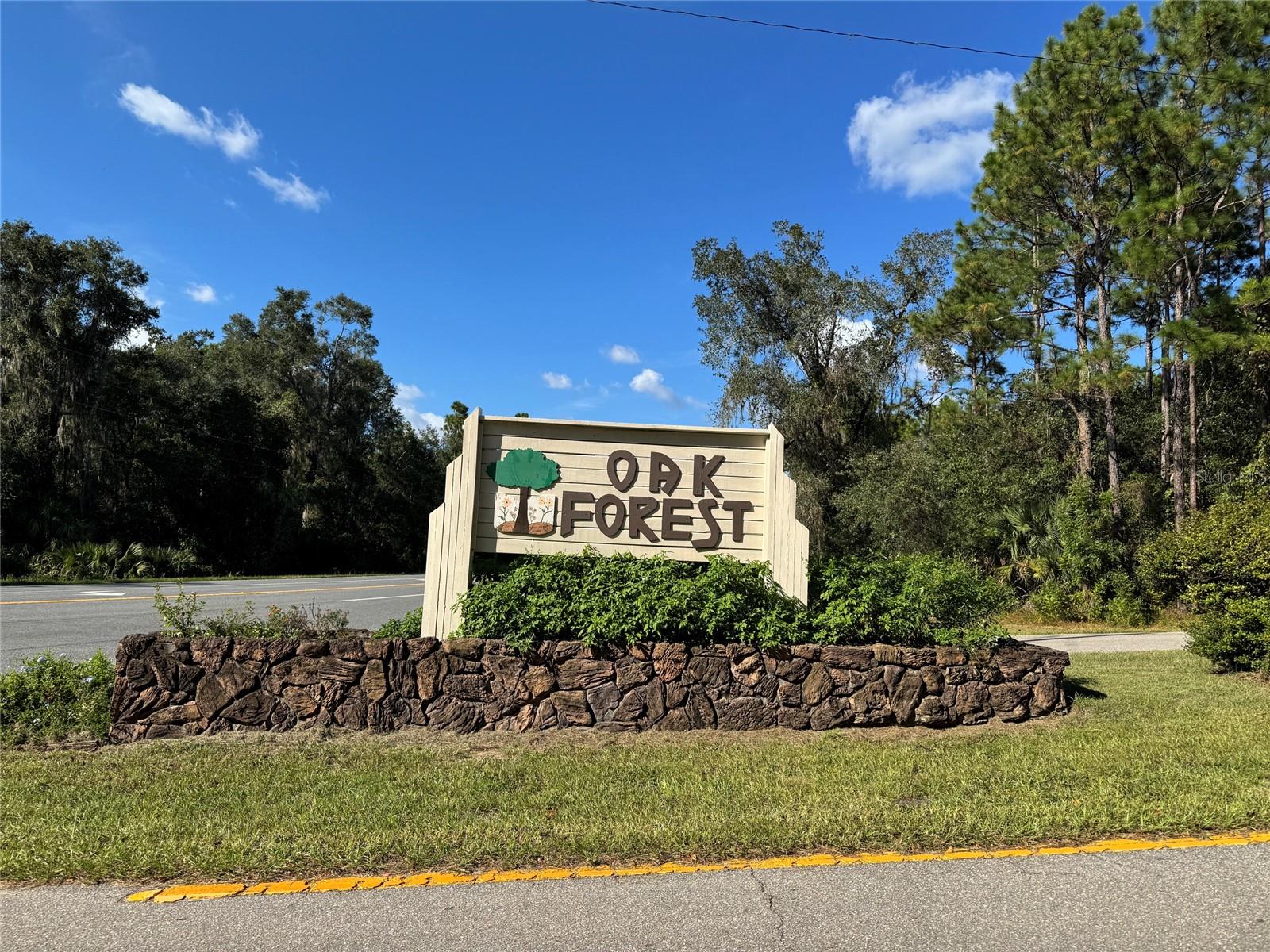 Photo of 12434 S CANNA POINT FLORAL CITY FL 34436