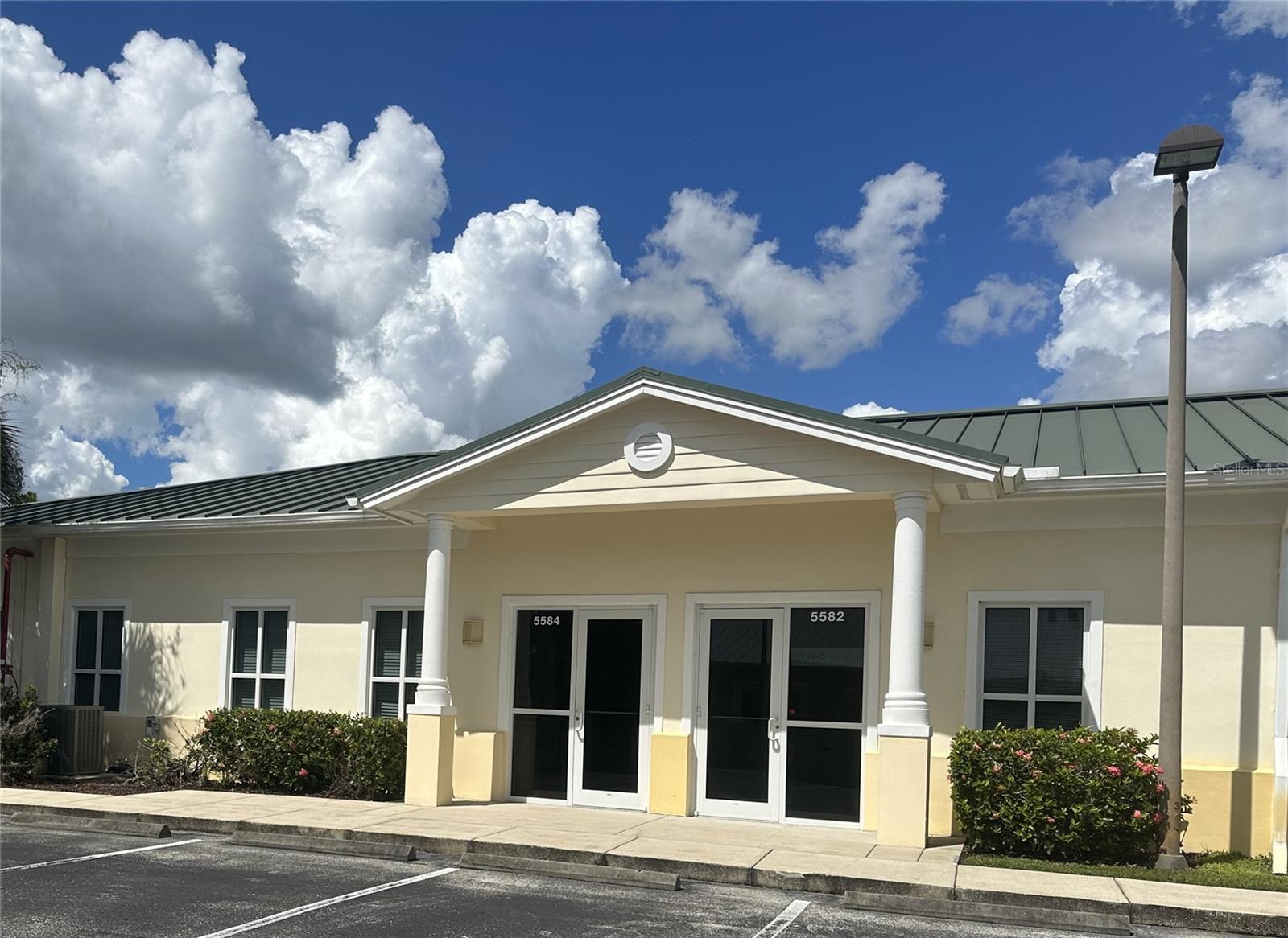 Photo of 5588 BROADCAST COURT SARASOTA FL 34240