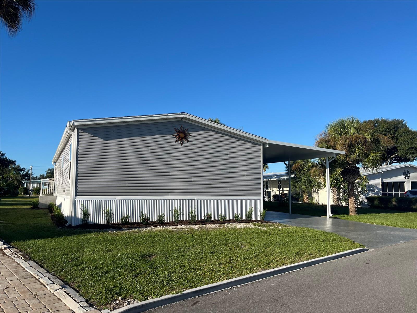 Photo of 214 COMO DRIVE VENICE FL 34285