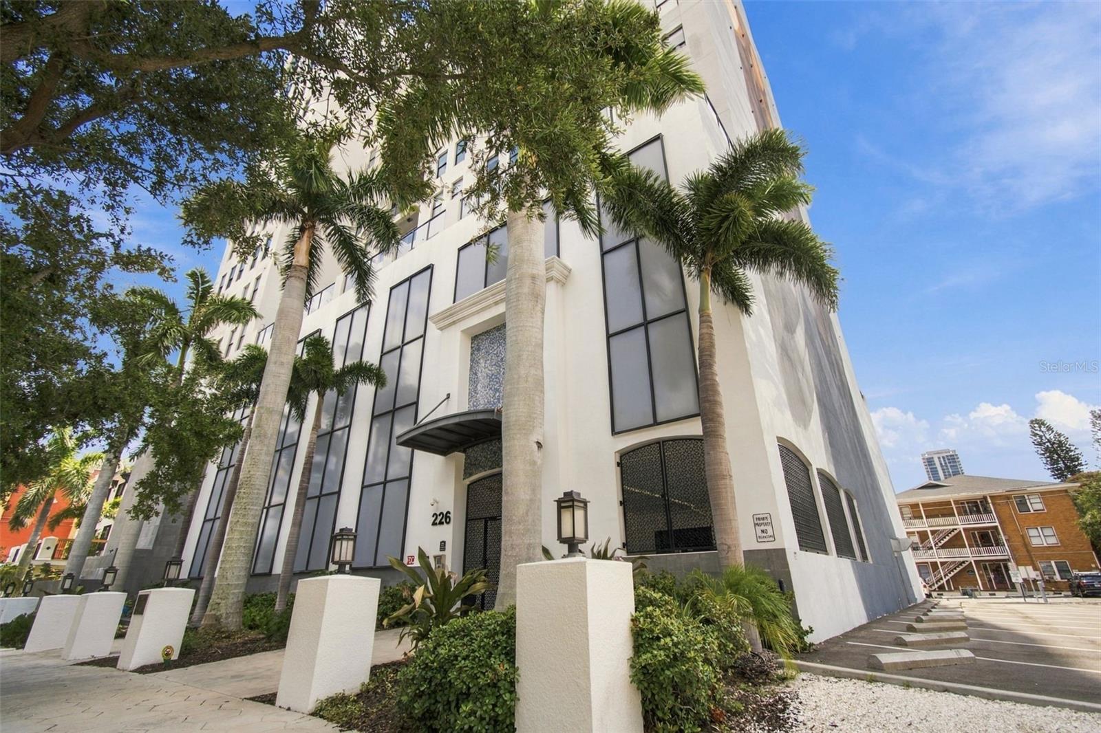Photo of 226 5TH AVENUE #M05 ST PETERSBURG FL 33701