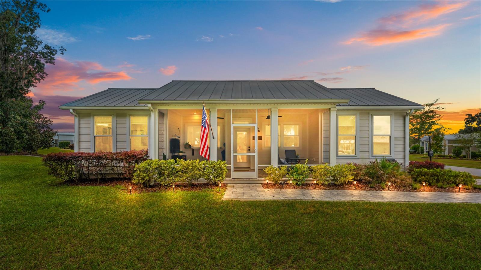 Photo of 12103 GRAND OAK LANE OXFORD FL 34484