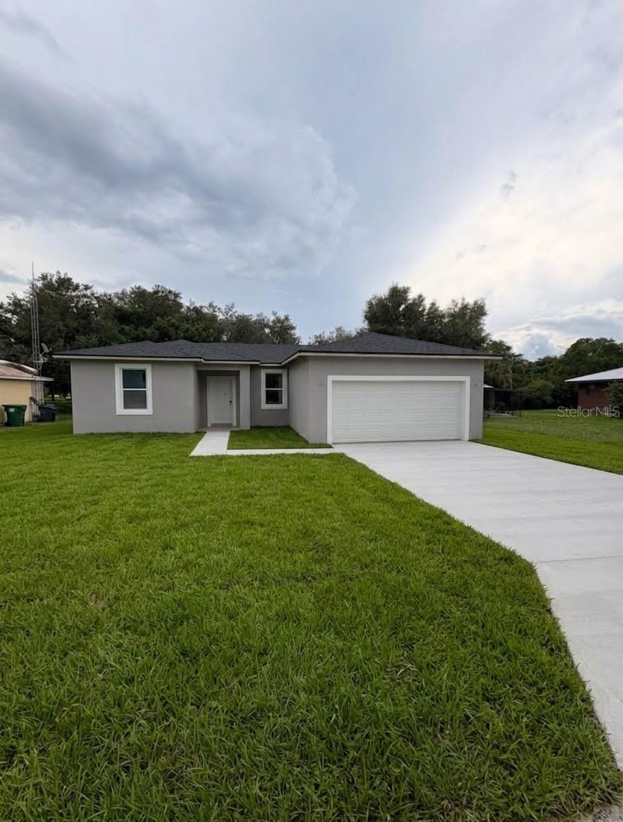Photo of 504 E RIVIERA STREET AVON PARK FL 33825