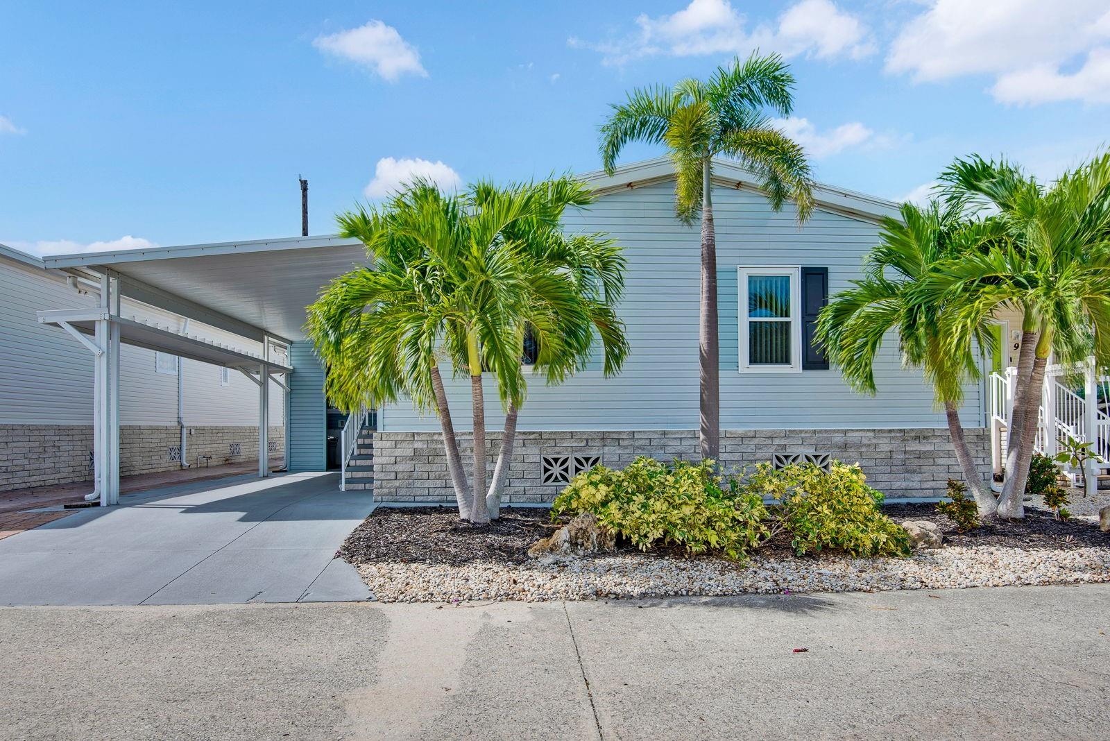 Photo of 10315 CORTEZ ROAD #7F BRADENTON FL 34210