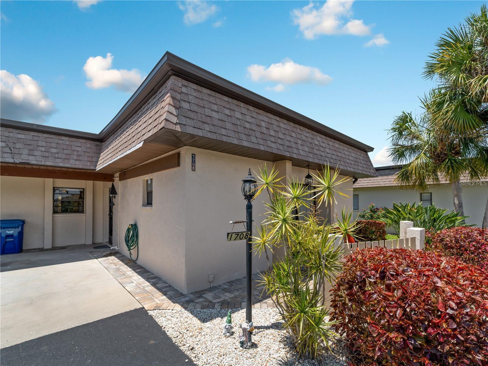 Photo of 1708 LAKESIDE DRIVE #1710B VENICE FL 34293