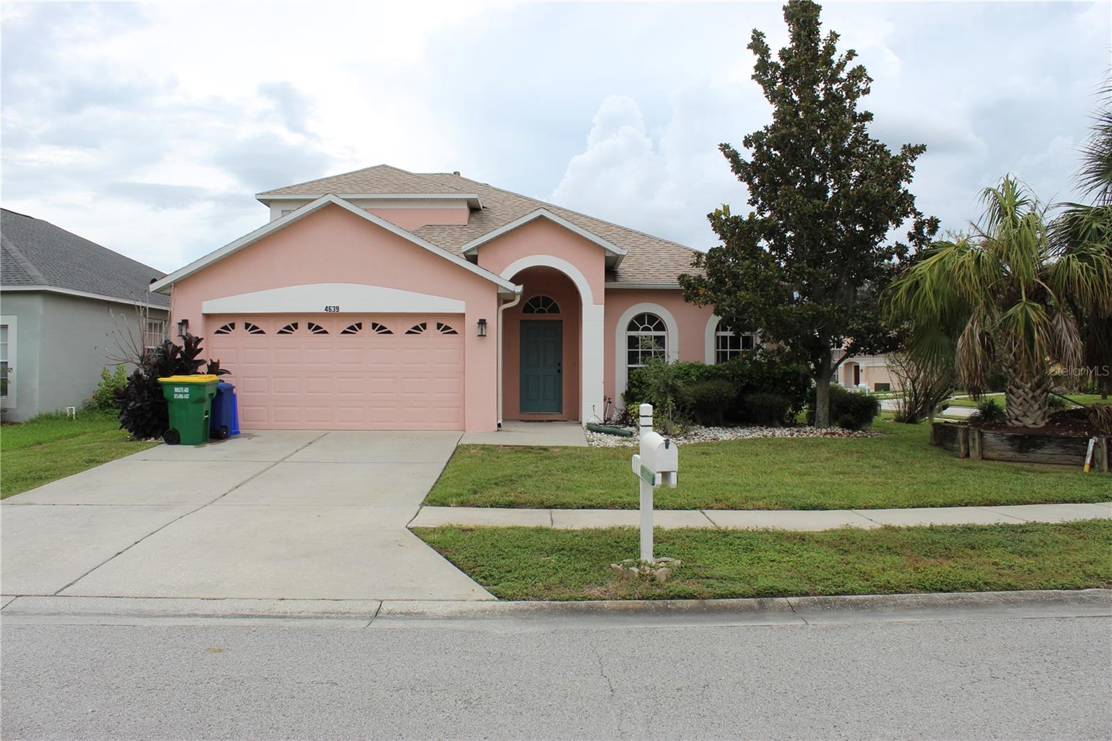 Photo of 4639 MAPLETREE LOOP WESLEY CHAPEL FL 33544