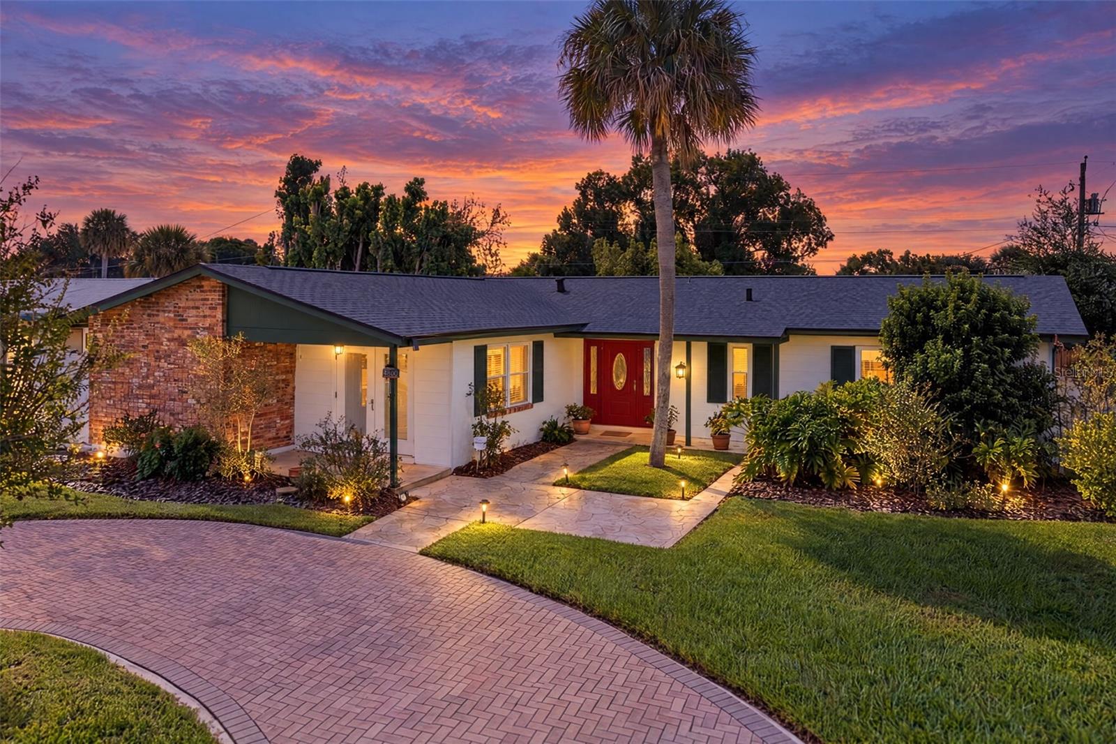 Photo of 824 MARLOWE AVENUE ORLANDO FL 32809