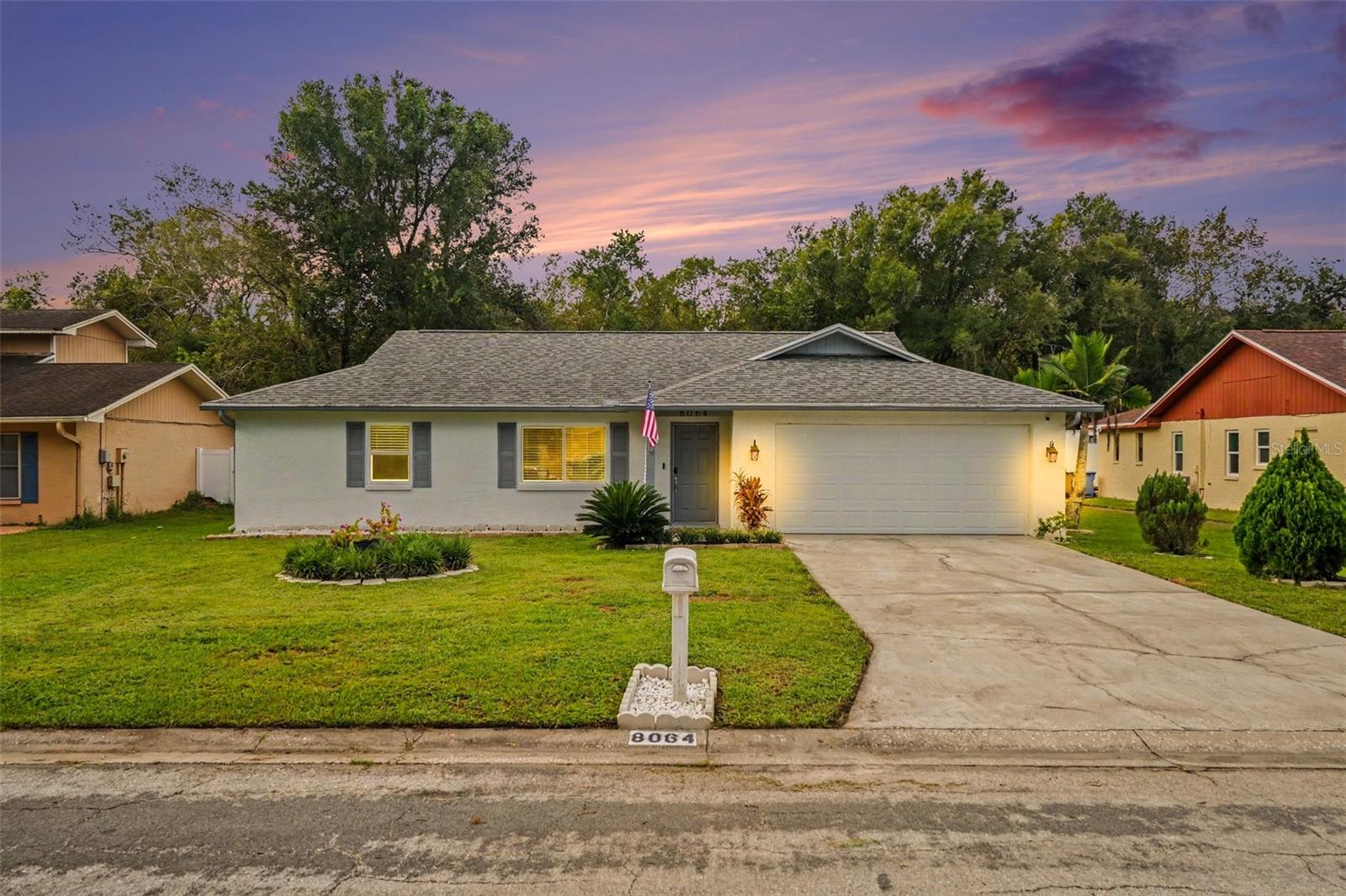 Photo of 8064 FAWNRIDGE CIRCLE TAMPA FL 33610
