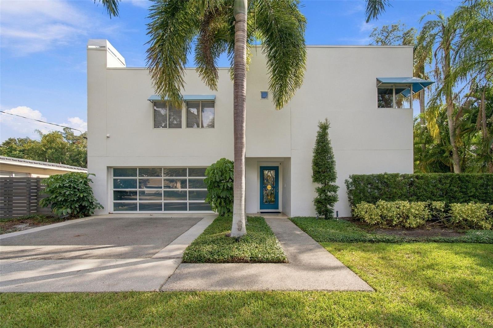 Photo of 2718 W PRICE AVENUE TAMPA FL 33611