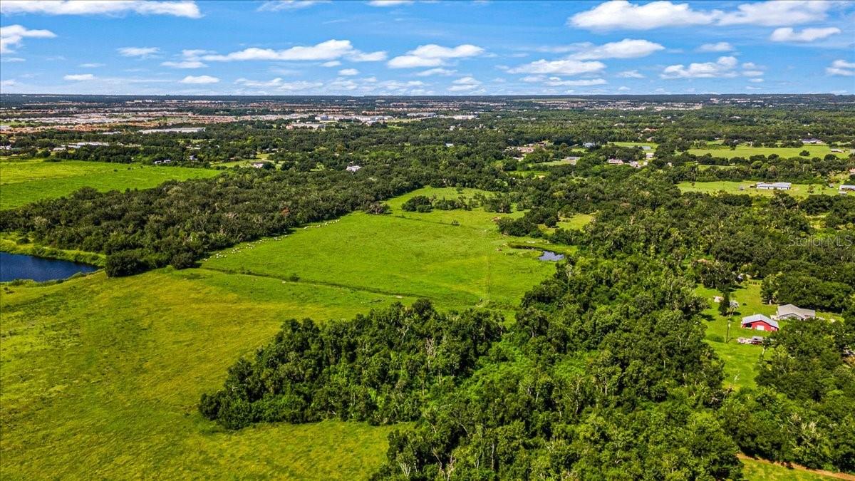 Photo of 1611 ZIPPERER ROAD BRADENTON FL 34212