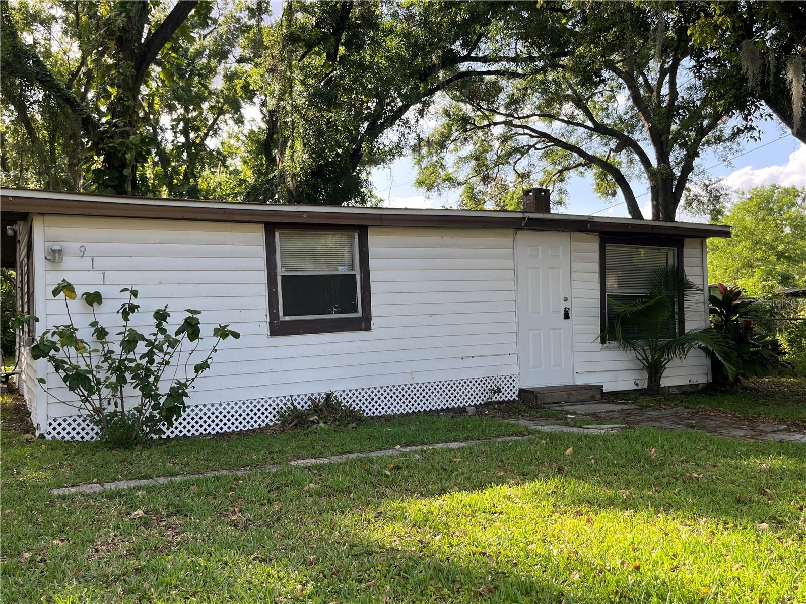 Photo of 911 S KELLY AVENUE LAKELAND FL 33815