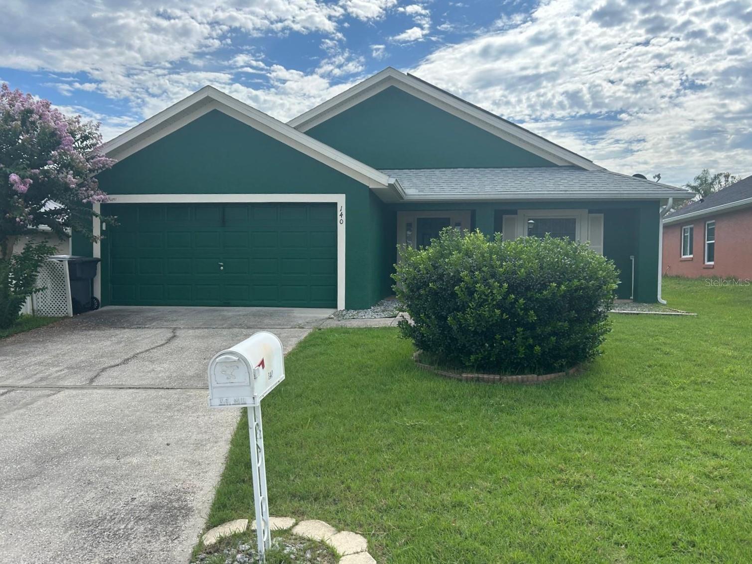 Photo of 140 THORNE MEADOW PASS DAVENPORT FL 33897