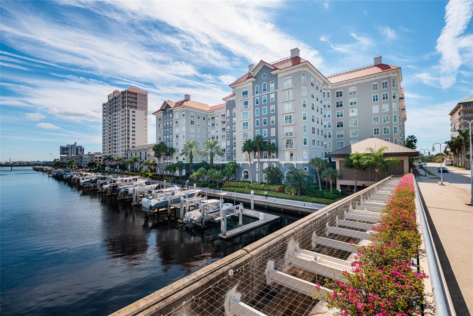 Photo of 700 S HARBOUR ISLAND BOULEVARD #825 TAMPA FL 33602