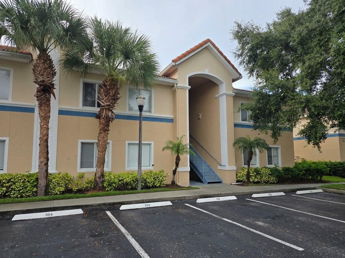 Photo of 516 VILLA DEL SOL CIRCLE #103 ORLANDO FL 32824