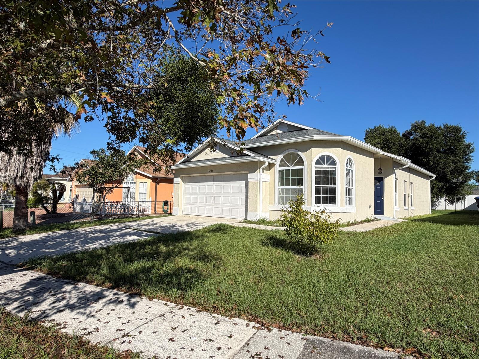 Photo of 6739 FORSYTH OAK COURT ORLANDO FL 32807