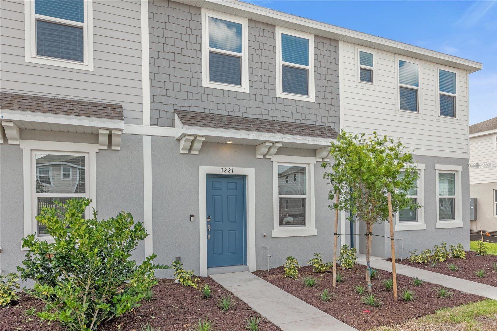 Photo of 3221 SKYLINE LOOP LOOP POINCIANA FL 34758