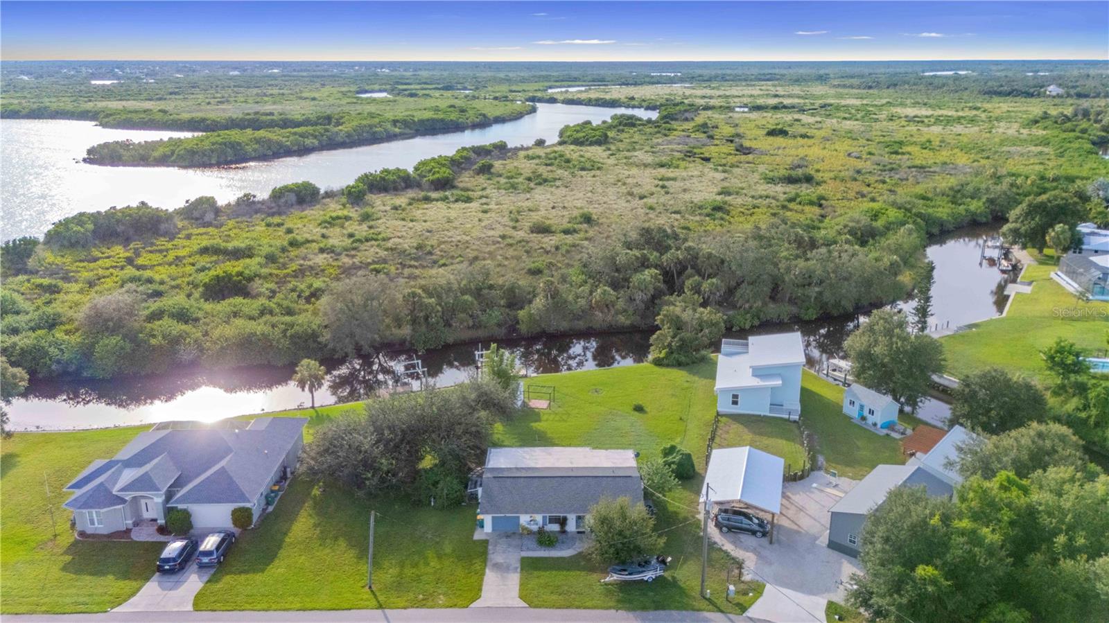 Photo of 333 HILE LANE PUNTA GORDA FL 33982