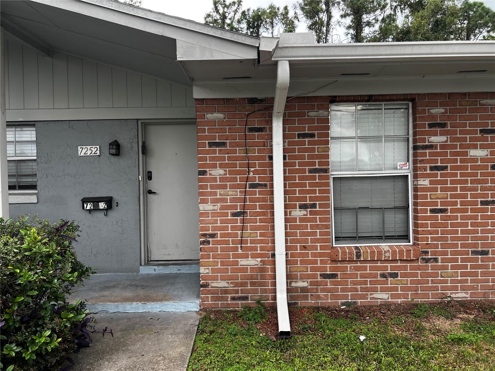 Photo of 7252 BALBOA DRIVE #7252 ORLANDO FL 32818