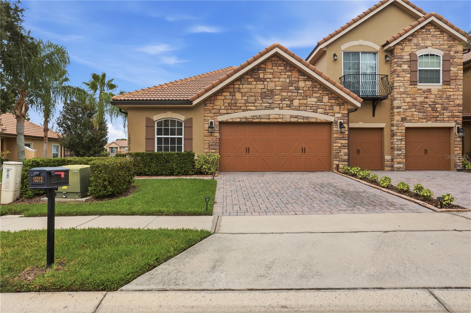 Photo of 10312 BELFRY CIRCLE ORLANDO FL 32832