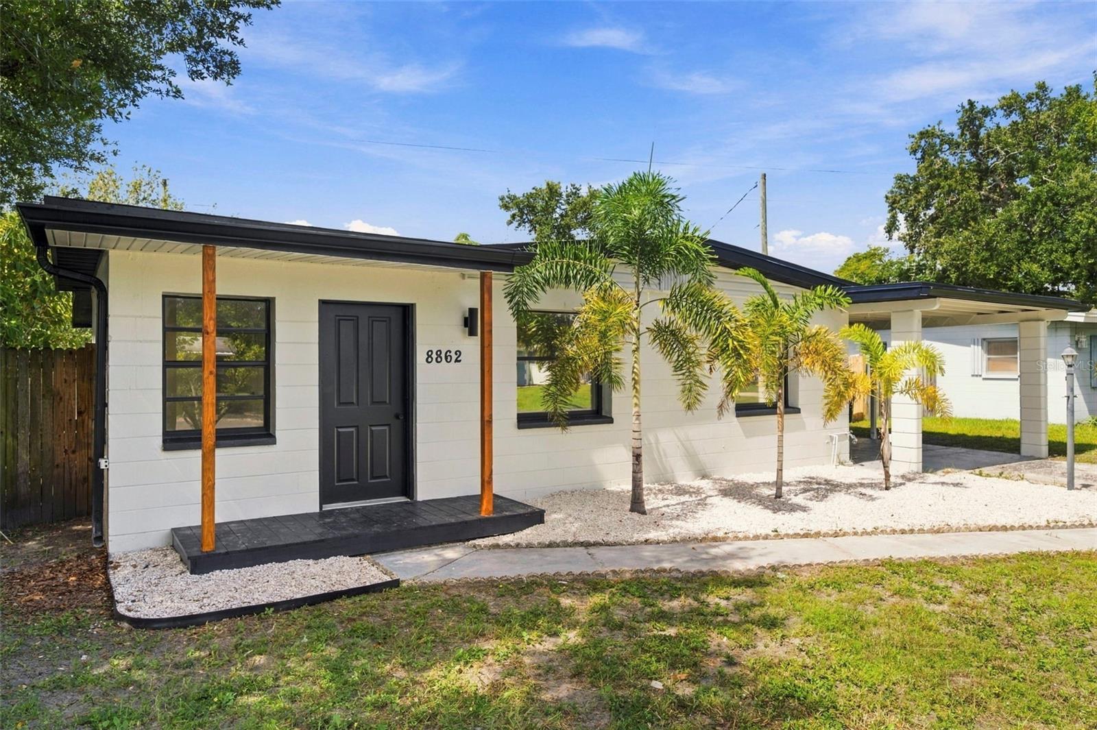 Photo of 8862 ROBIN ROAD SEMINOLE FL 33777