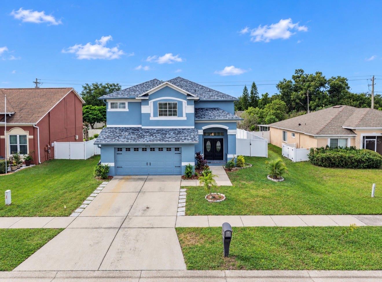 Photo of 12719 LONGCREST DRIVE RIVERVIEW FL 33579