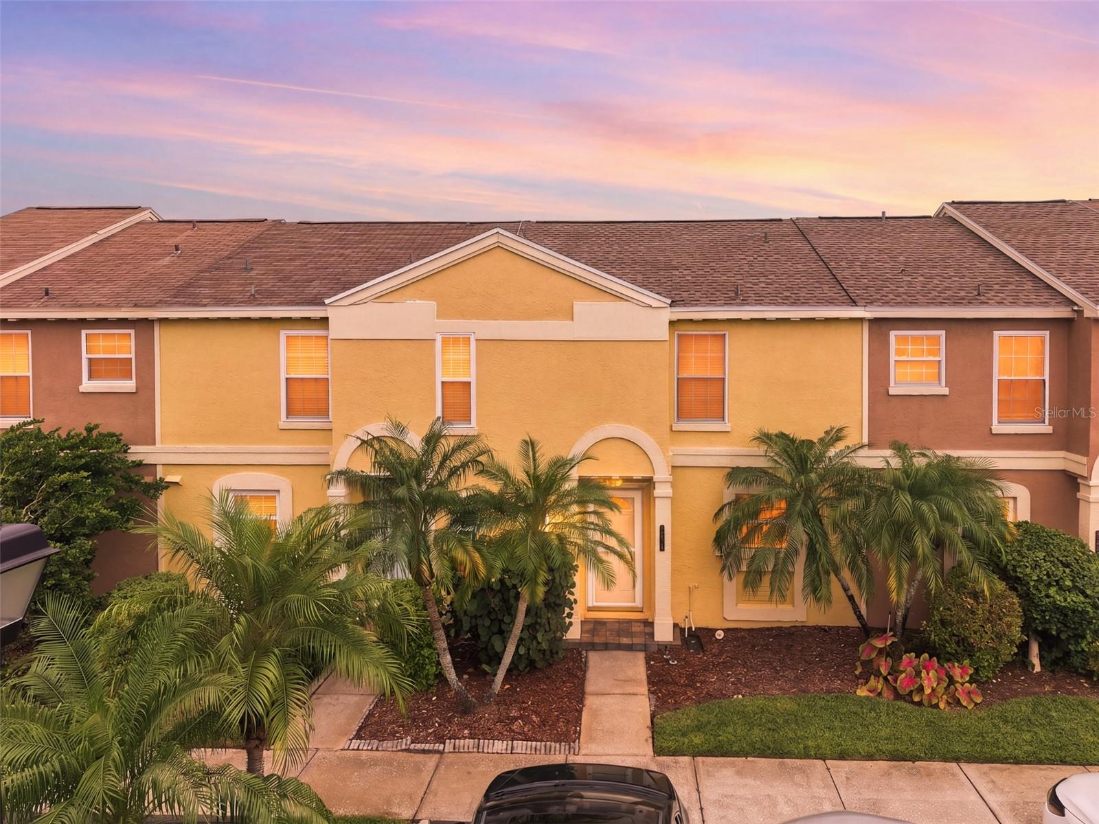 Photo of 1514 CHATEAUX DE VILLE COURT CLEARWATER FL 33764