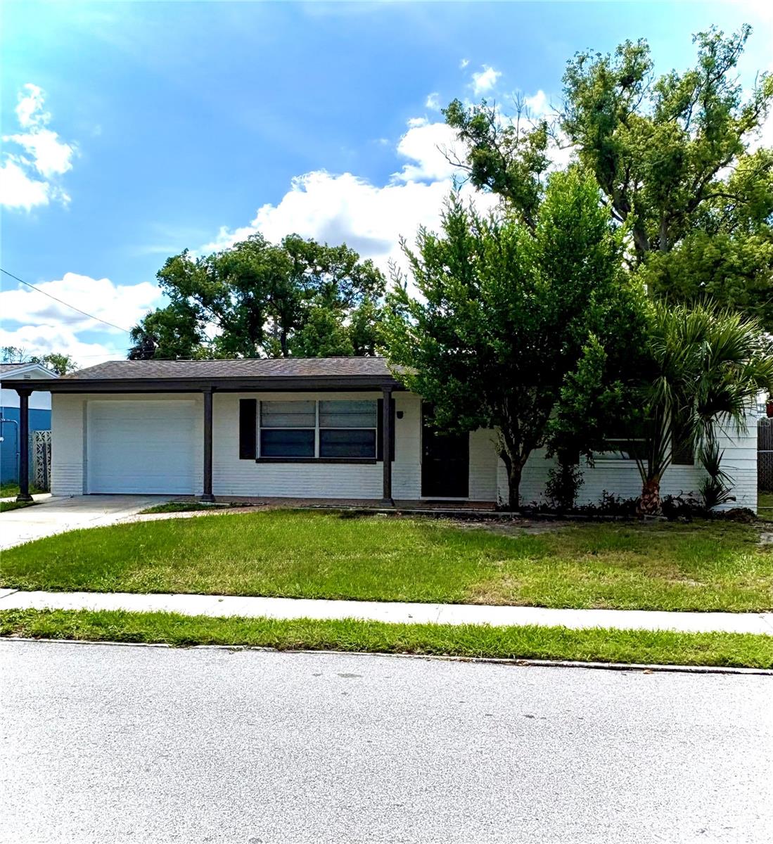 Photo of 4606 EASTWOOD LANE HOLIDAY FL 34690