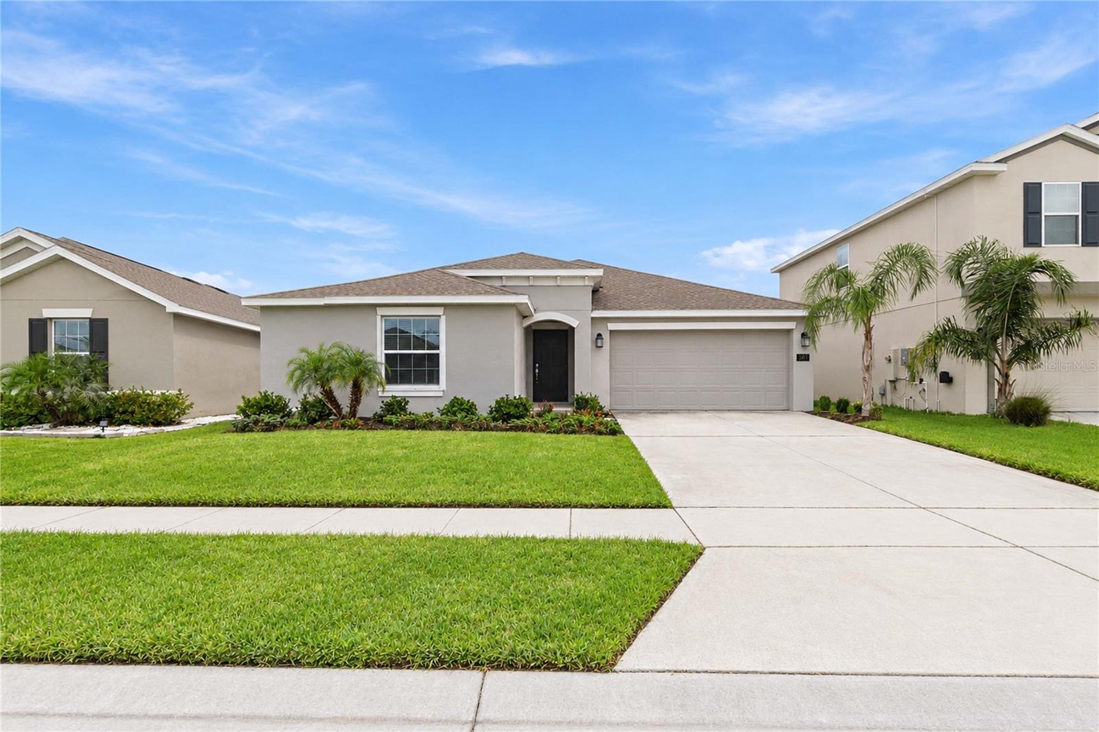 Photo of 301 PINEYWOODS STREET ST CLOUD FL 34772