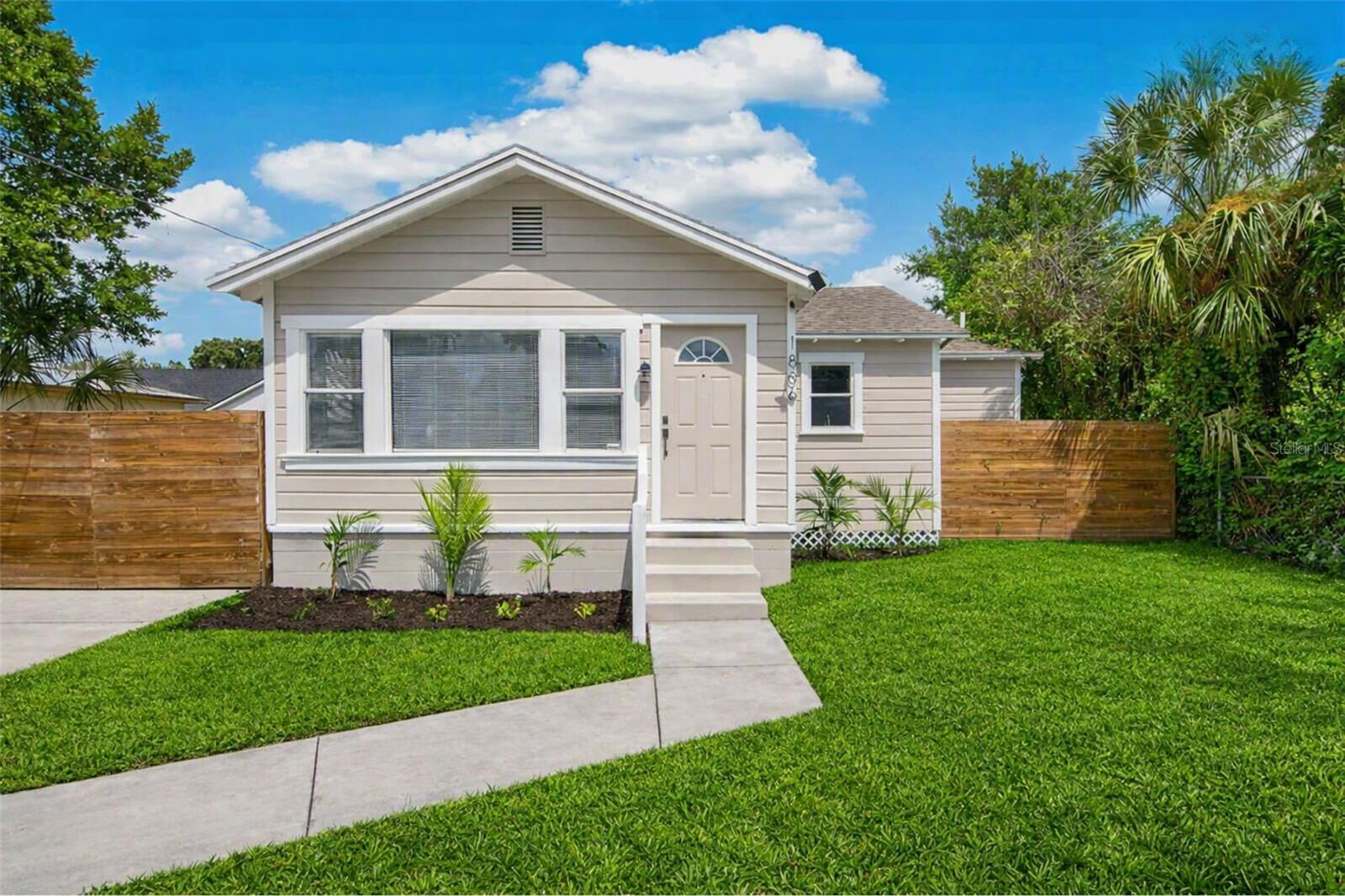 Photo of 1806 E MCBERRY STREET TAMPA FL 33610