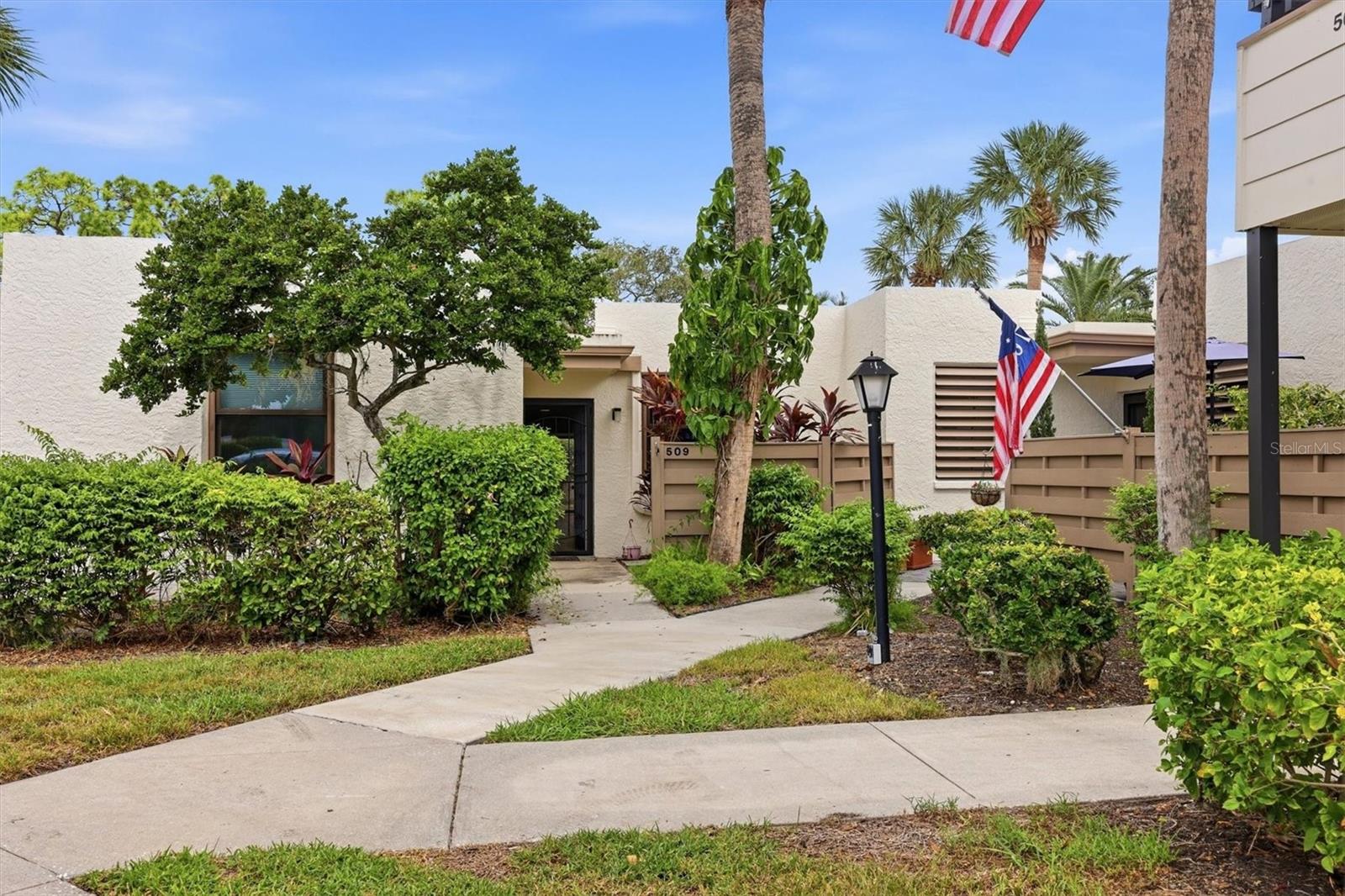 Photo of 509 LAKESIDE DRIVE #509 BRADENTON FL 34210